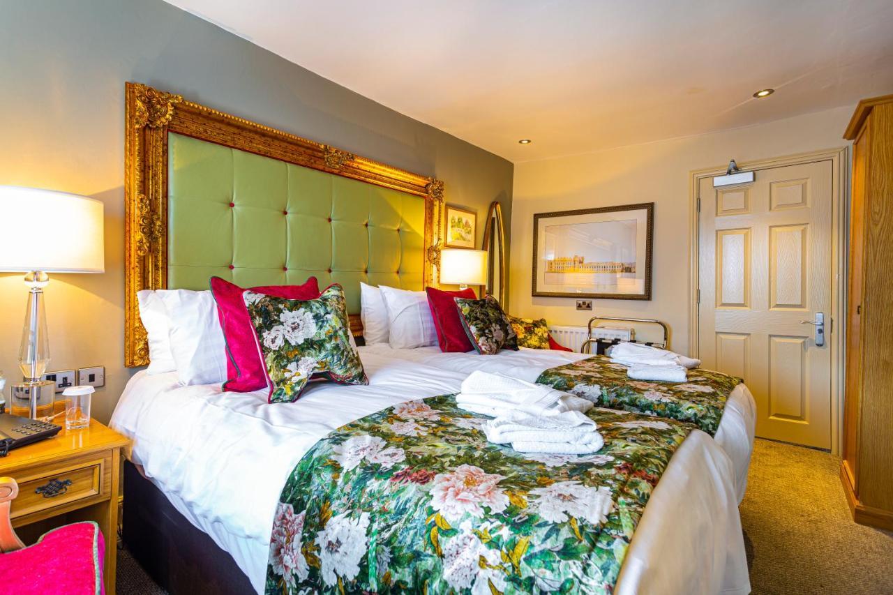 The Rutland Arms Hotel, Bakewell, Derbyshire Екстер'єр фото