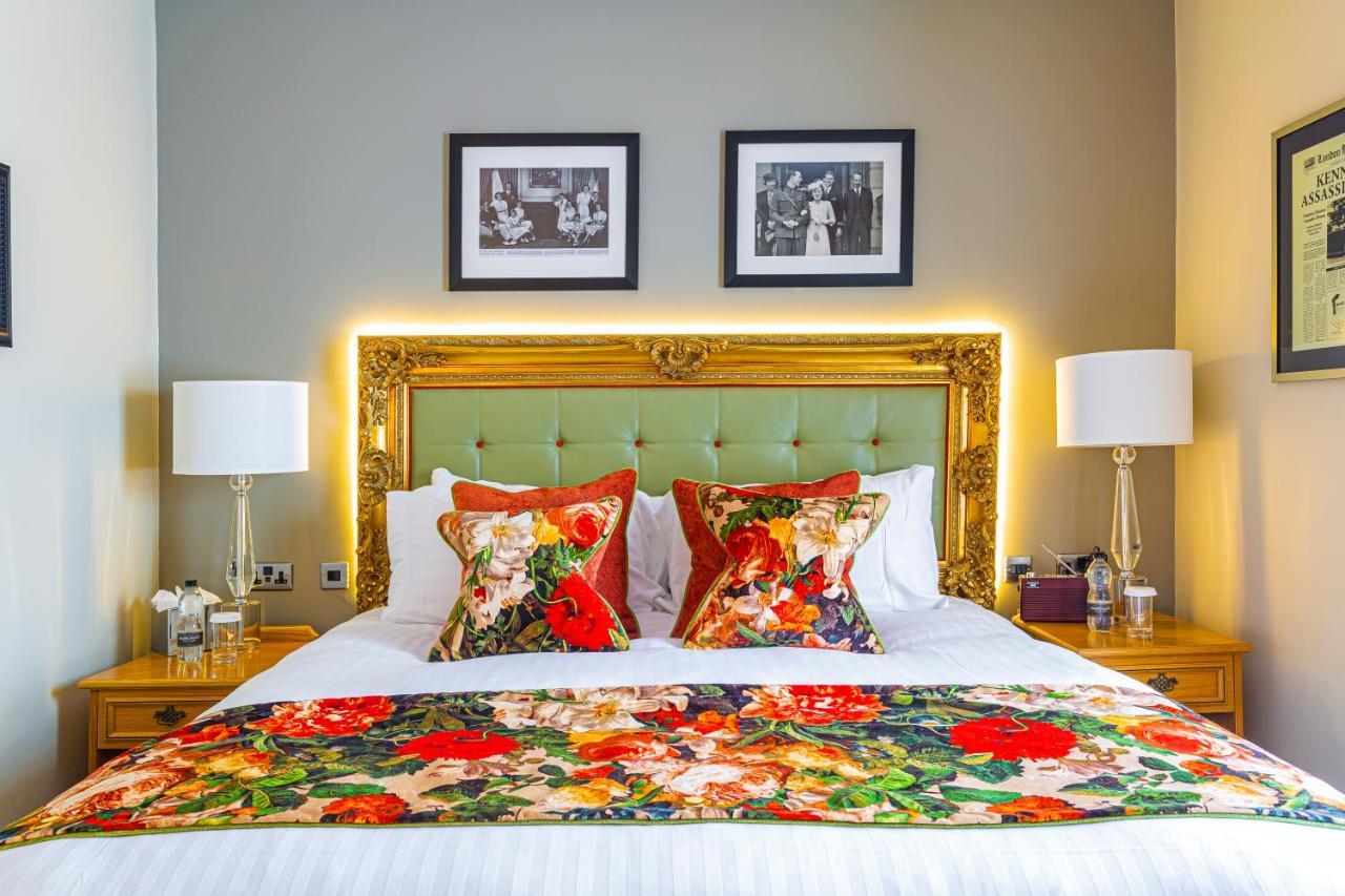 The Rutland Arms Hotel, Bakewell, Derbyshire Екстер'єр фото
