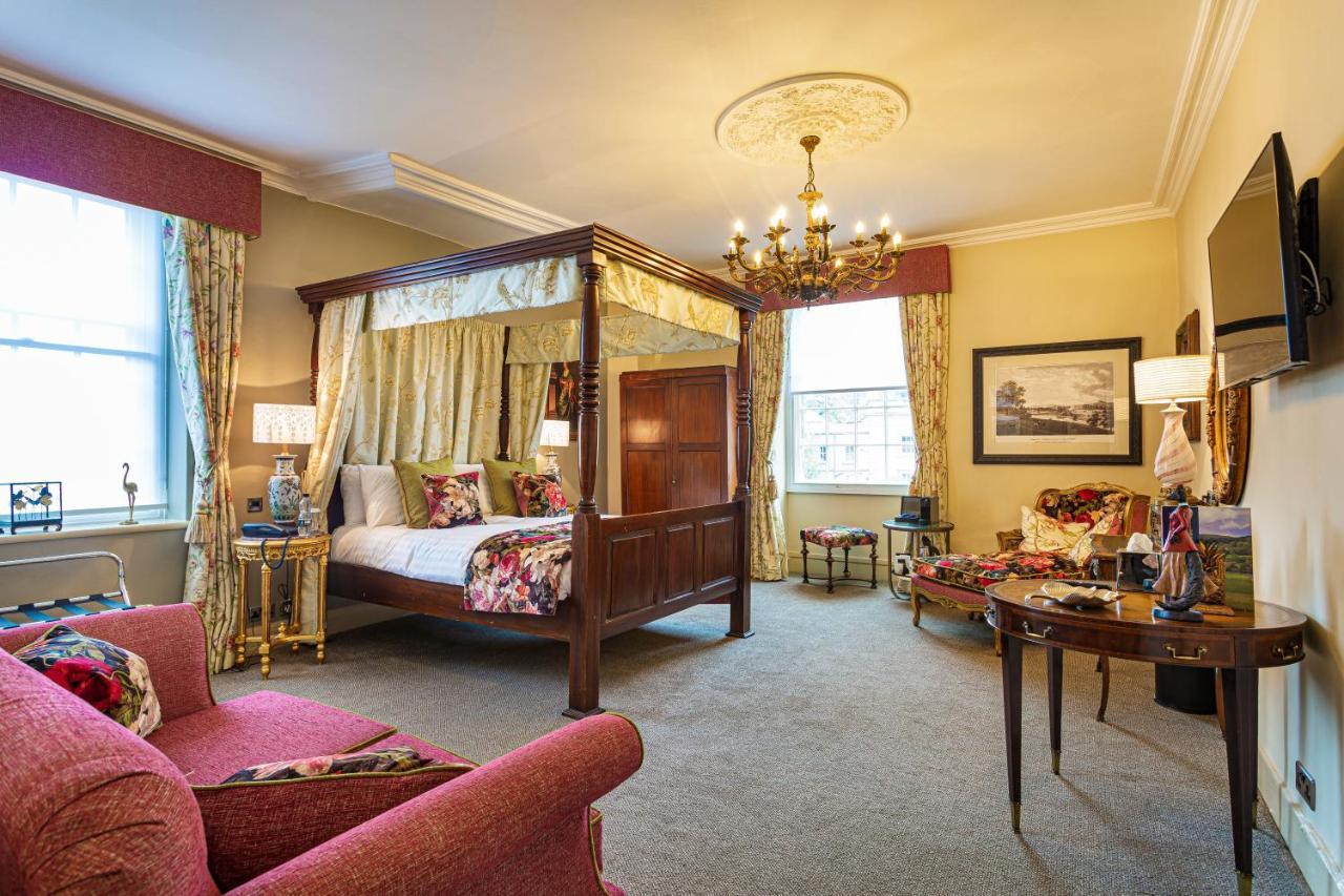 The Rutland Arms Hotel, Bakewell, Derbyshire Екстер'єр фото