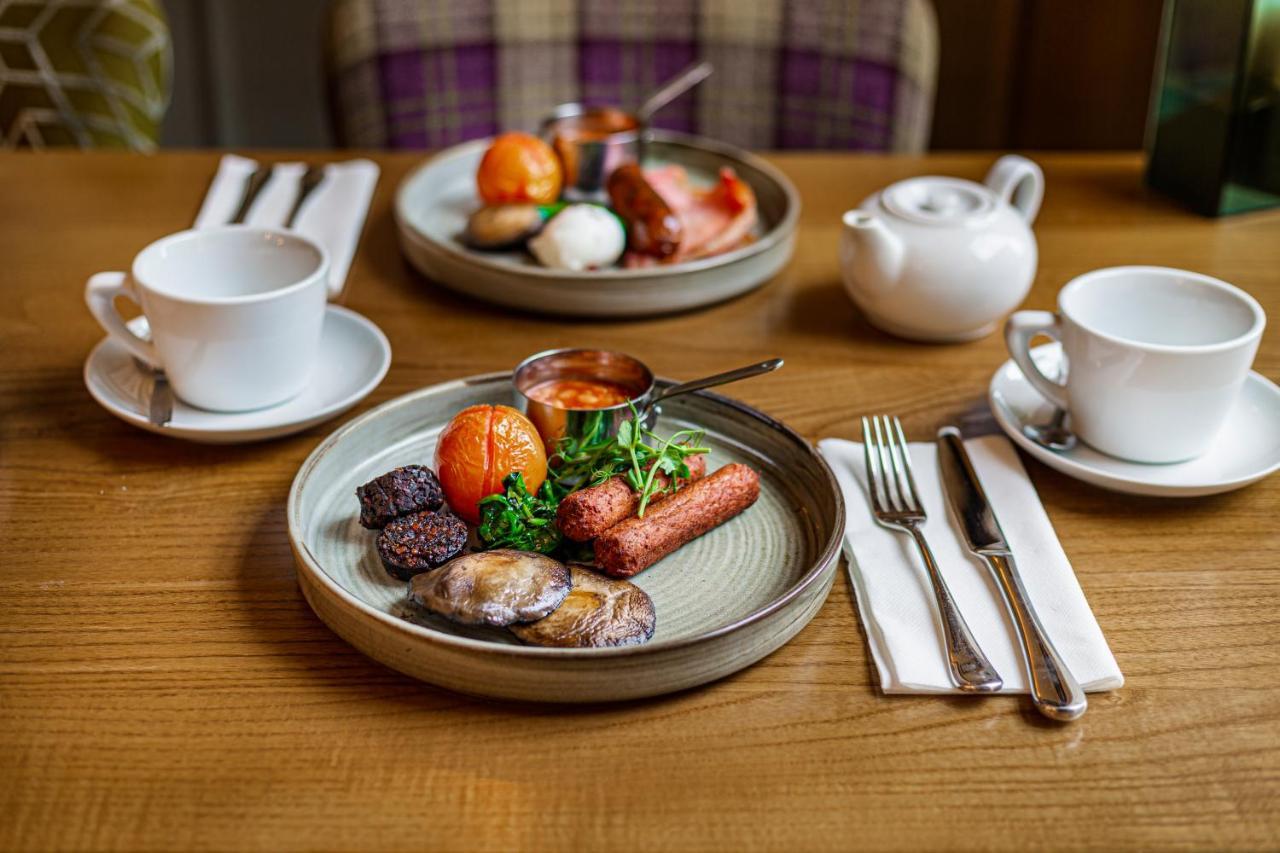 The Rutland Arms Hotel, Bakewell, Derbyshire Екстер'єр фото