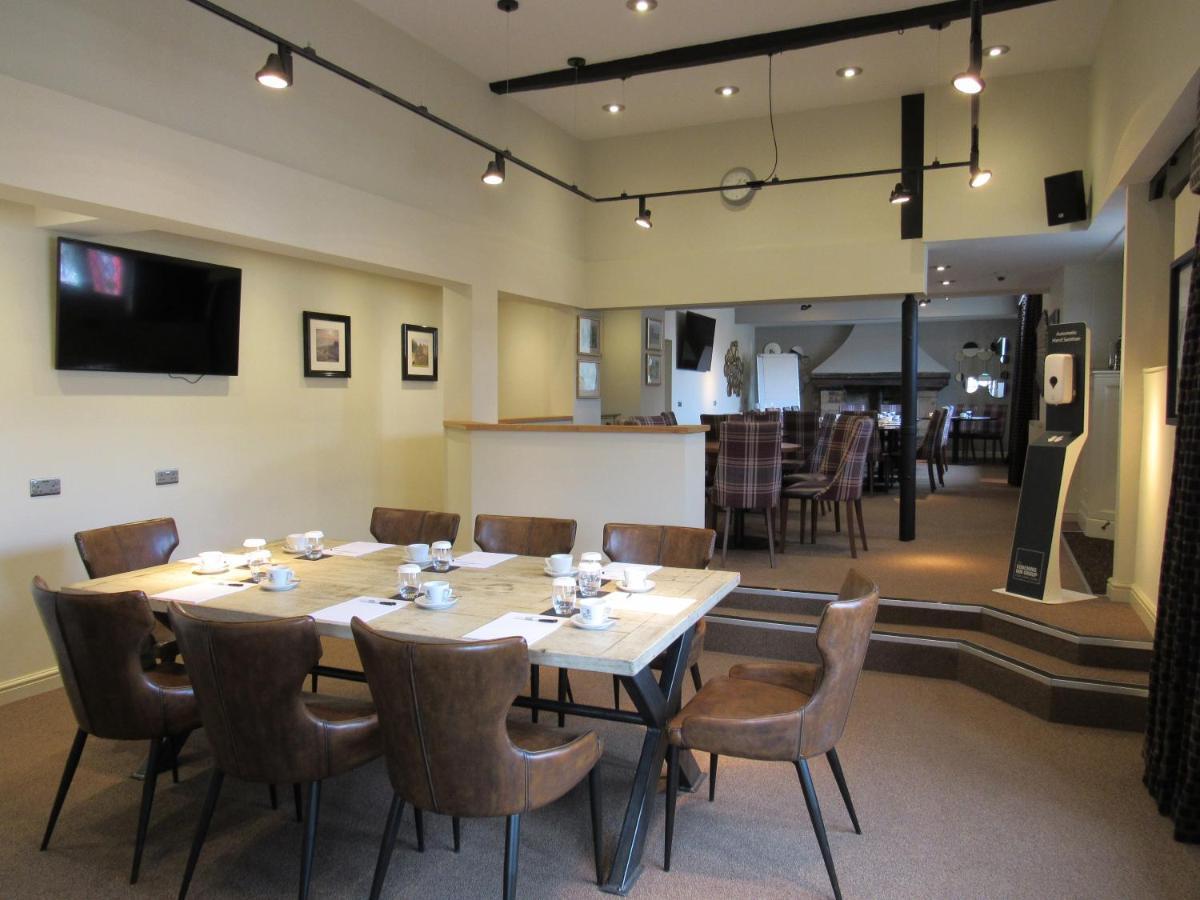 The Rutland Arms Hotel, Bakewell, Derbyshire Екстер'єр фото